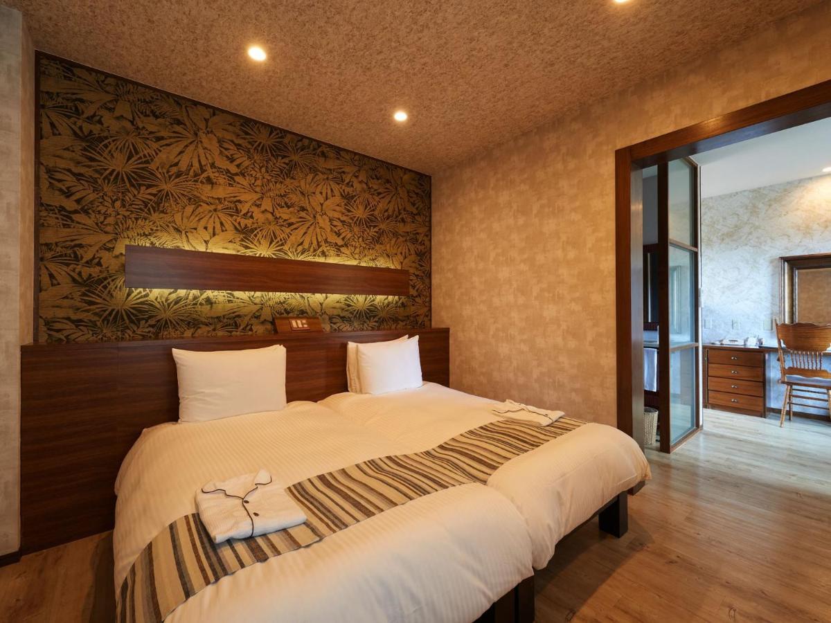 La Casa Panacea Okinawa Resort Onna Exteriör bild