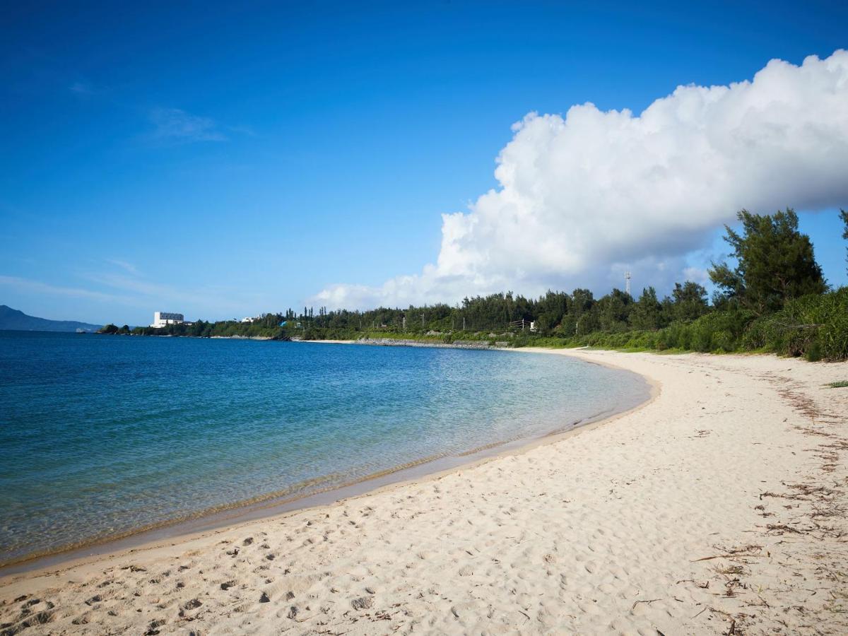 La Casa Panacea Okinawa Resort Onna Exteriör bild