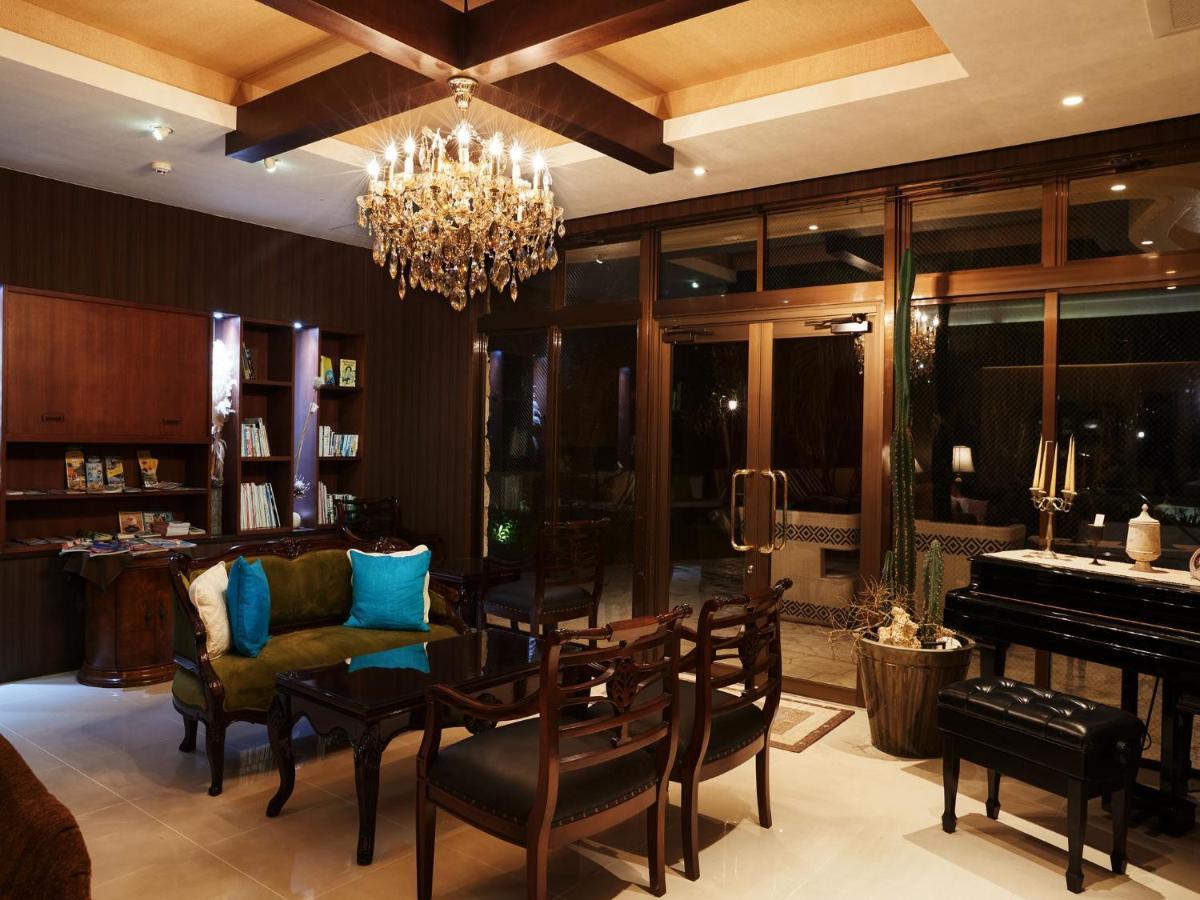 La Casa Panacea Okinawa Resort Onna Exteriör bild
