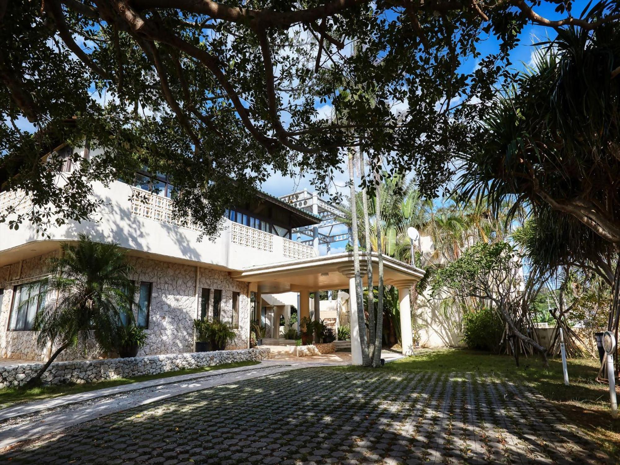 La Casa Panacea Okinawa Resort Onna Exteriör bild