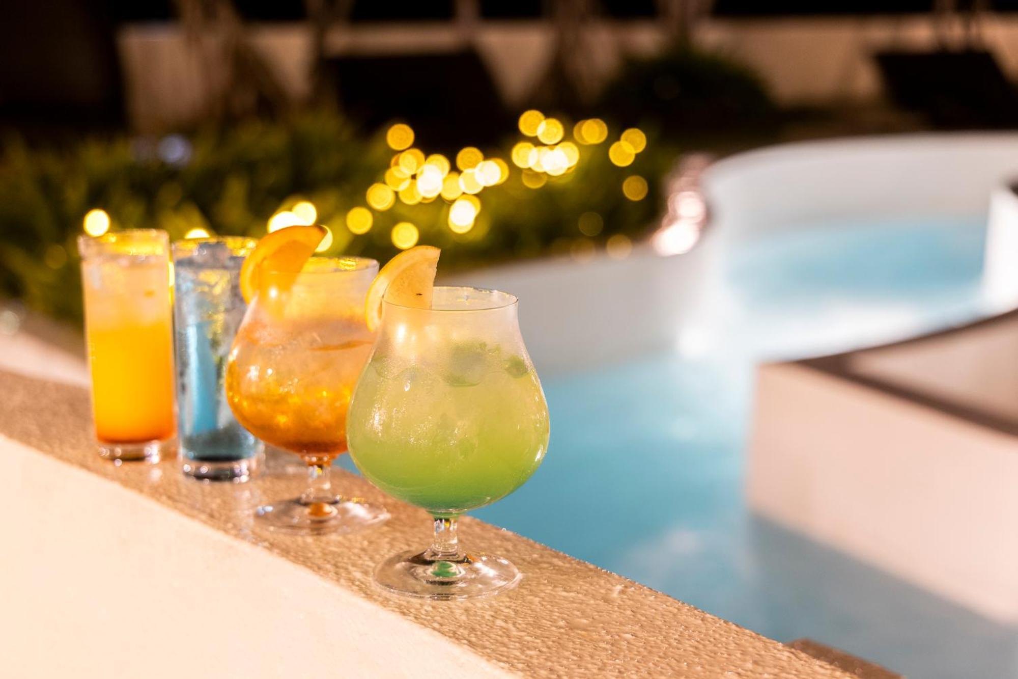 La Casa Panacea Okinawa Resort Onna Exteriör bild
