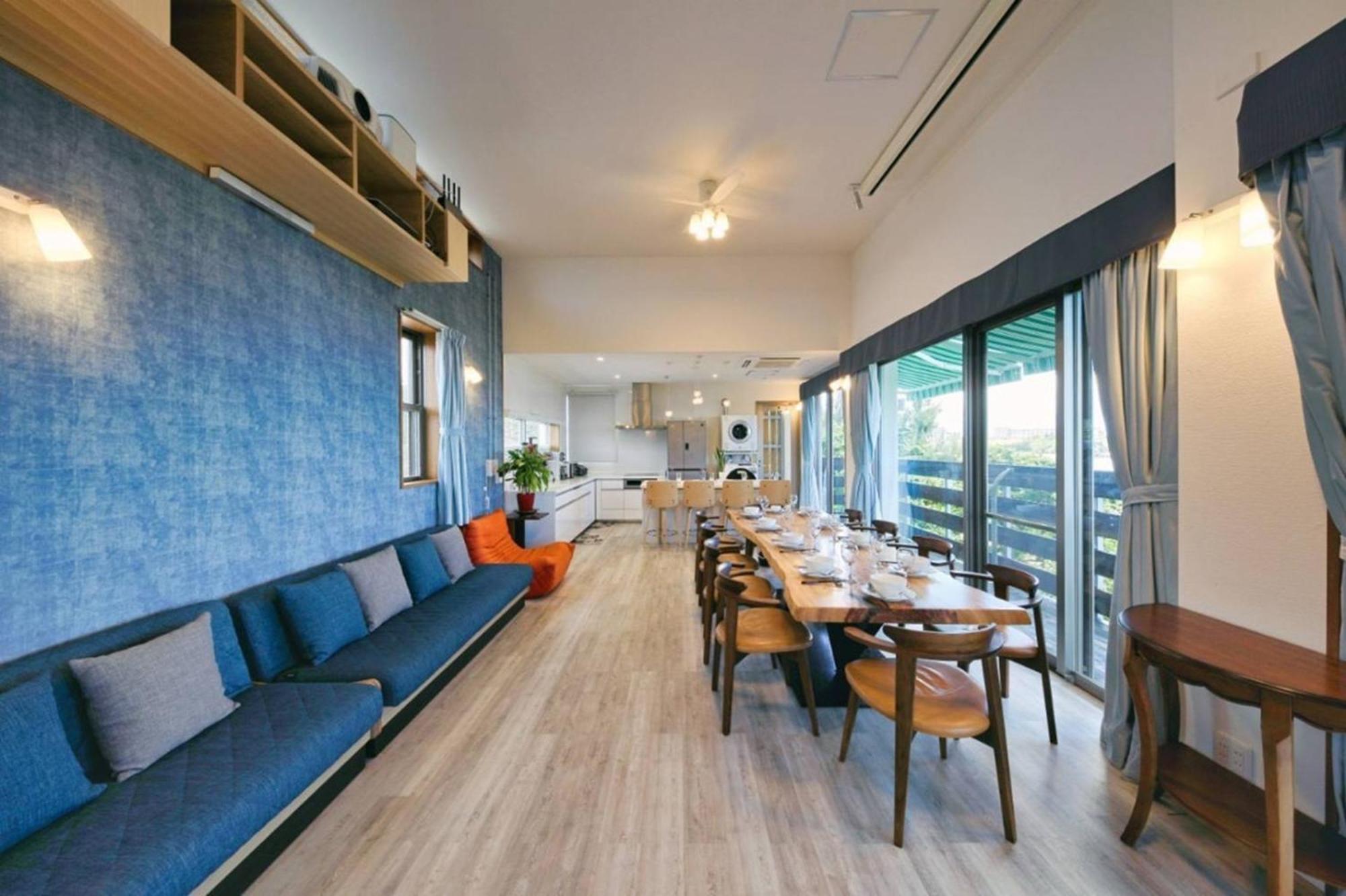 La Casa Panacea Okinawa Resort Onna Rum bild