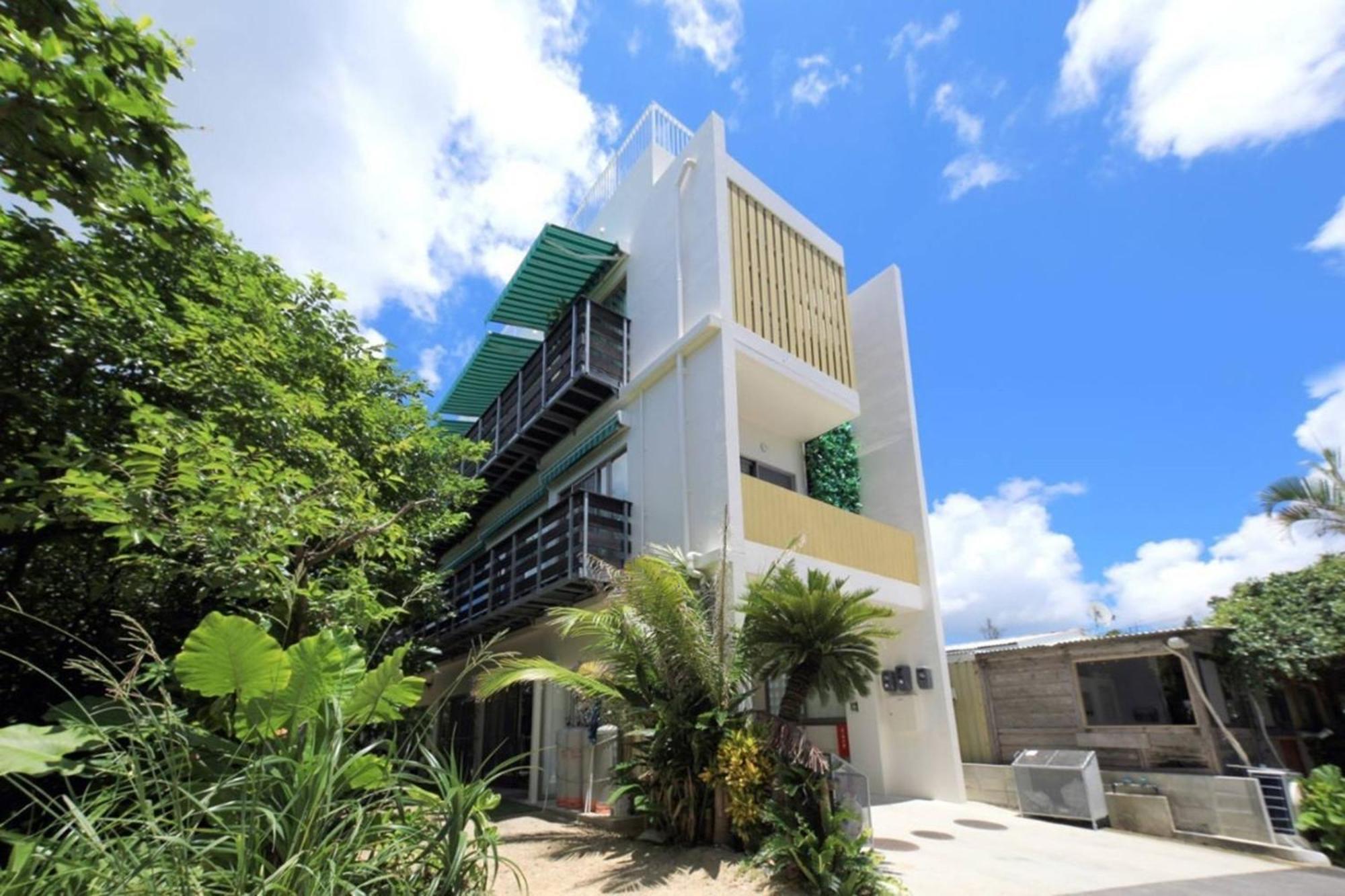 La Casa Panacea Okinawa Resort Onna Rum bild